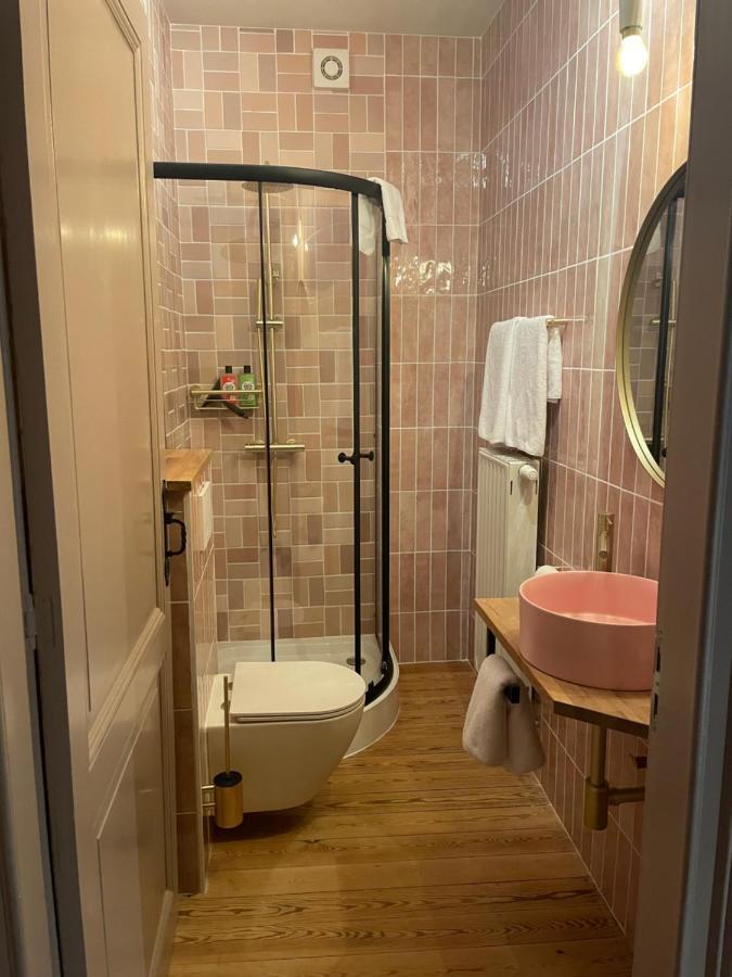 B&B Het Notarishuis - Authentiek Verblijf Nabij Maastricht Voeren Ngoại thất bức ảnh