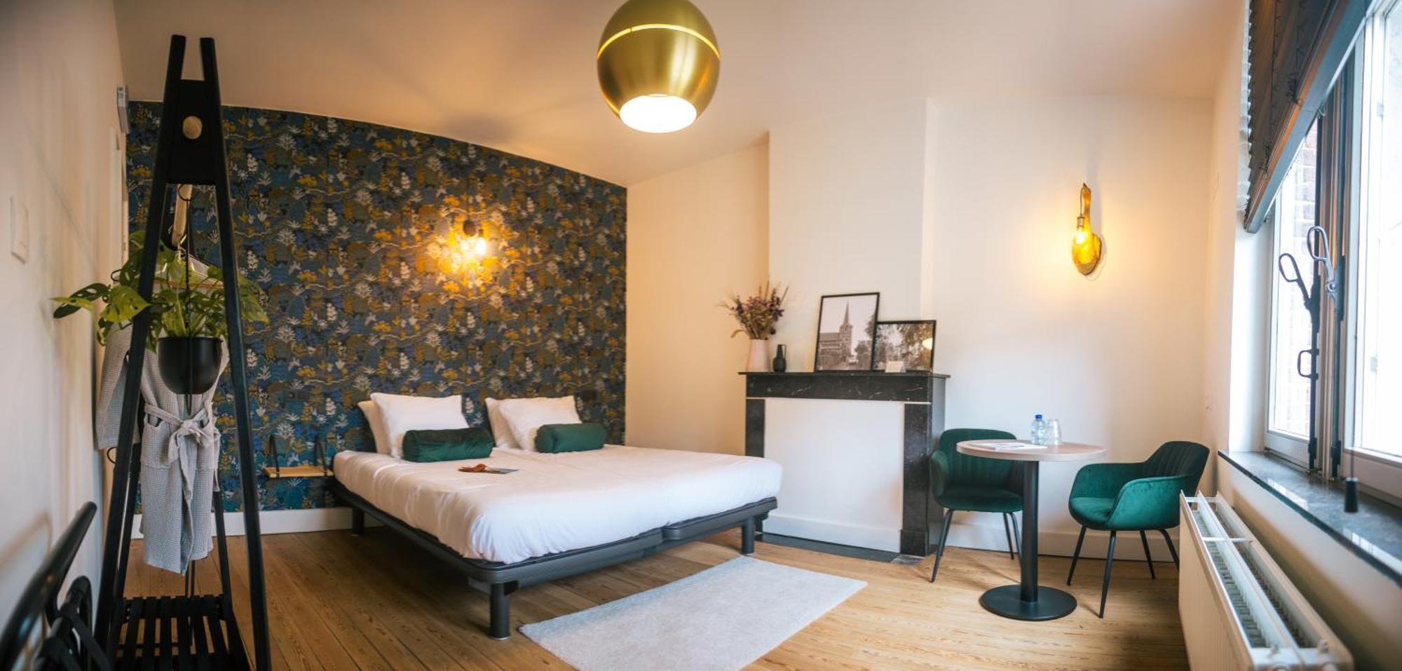 B&B Het Notarishuis - Authentiek Verblijf Nabij Maastricht Voeren Ngoại thất bức ảnh
