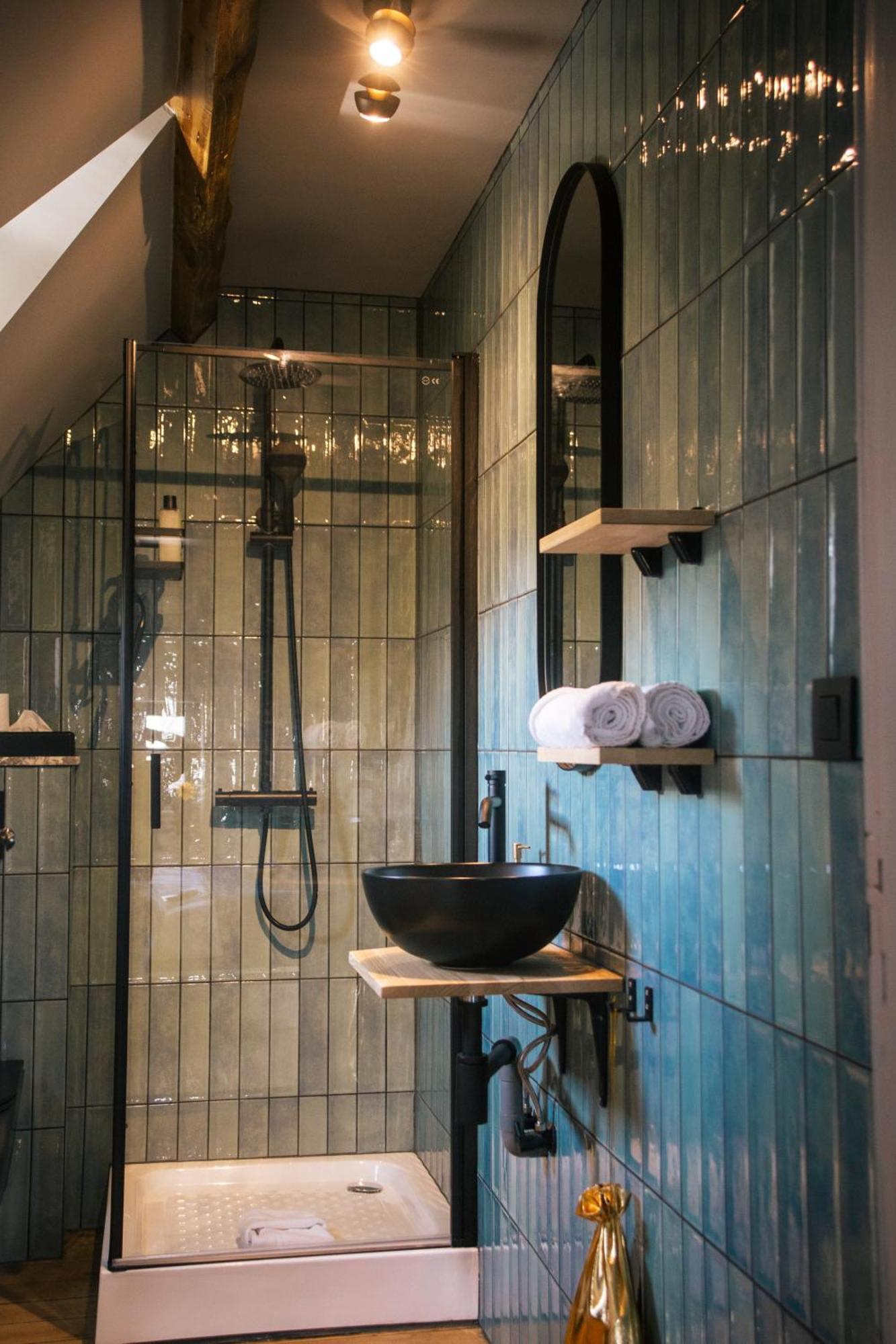 B&B Het Notarishuis - Authentiek Verblijf Nabij Maastricht Voeren Ngoại thất bức ảnh