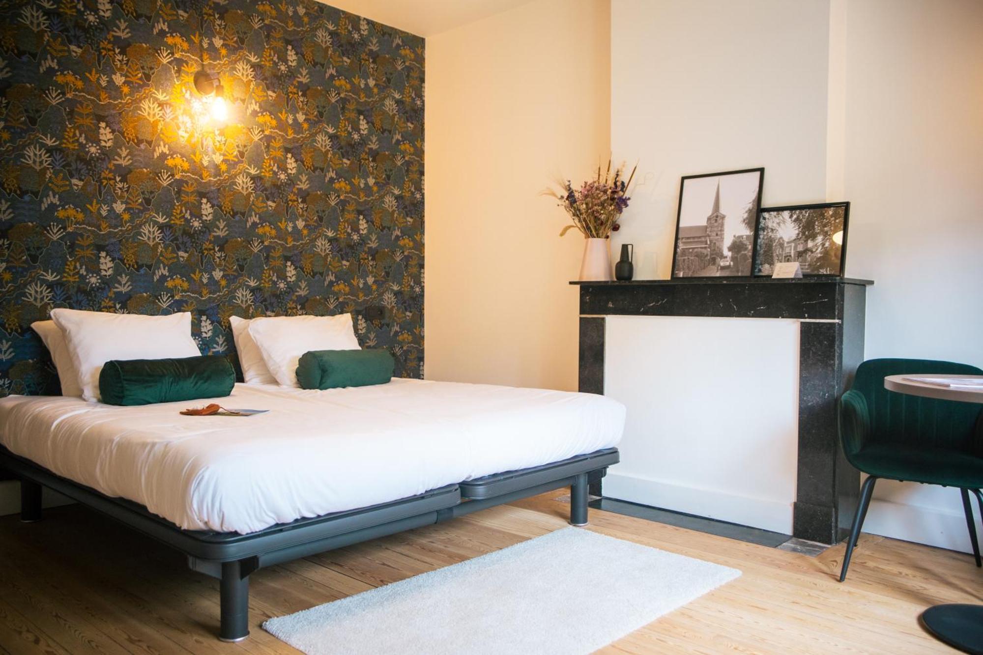 B&B Het Notarishuis - Authentiek Verblijf Nabij Maastricht Voeren Ngoại thất bức ảnh
