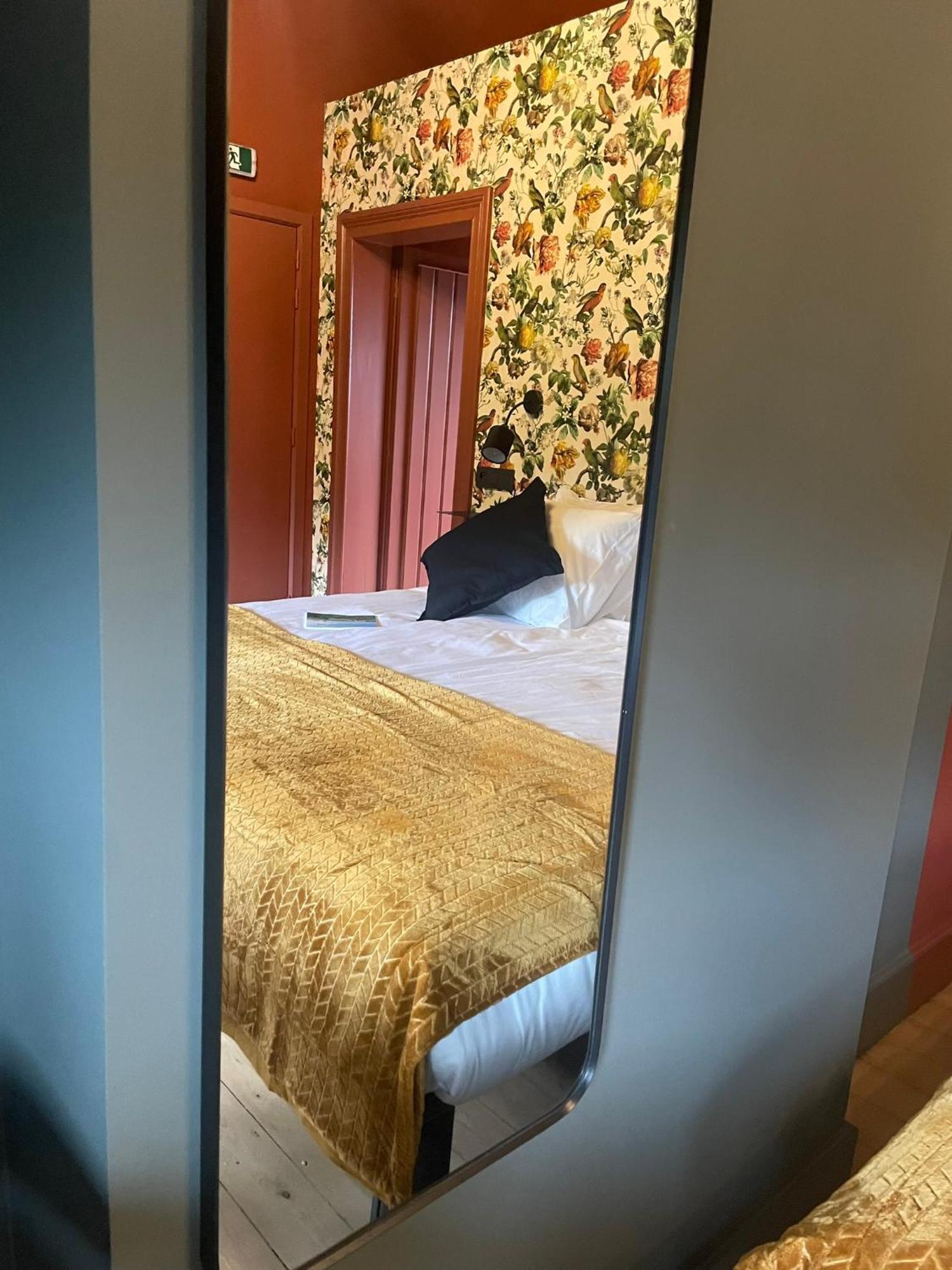 B&B Het Notarishuis - Authentiek Verblijf Nabij Maastricht Voeren Ngoại thất bức ảnh