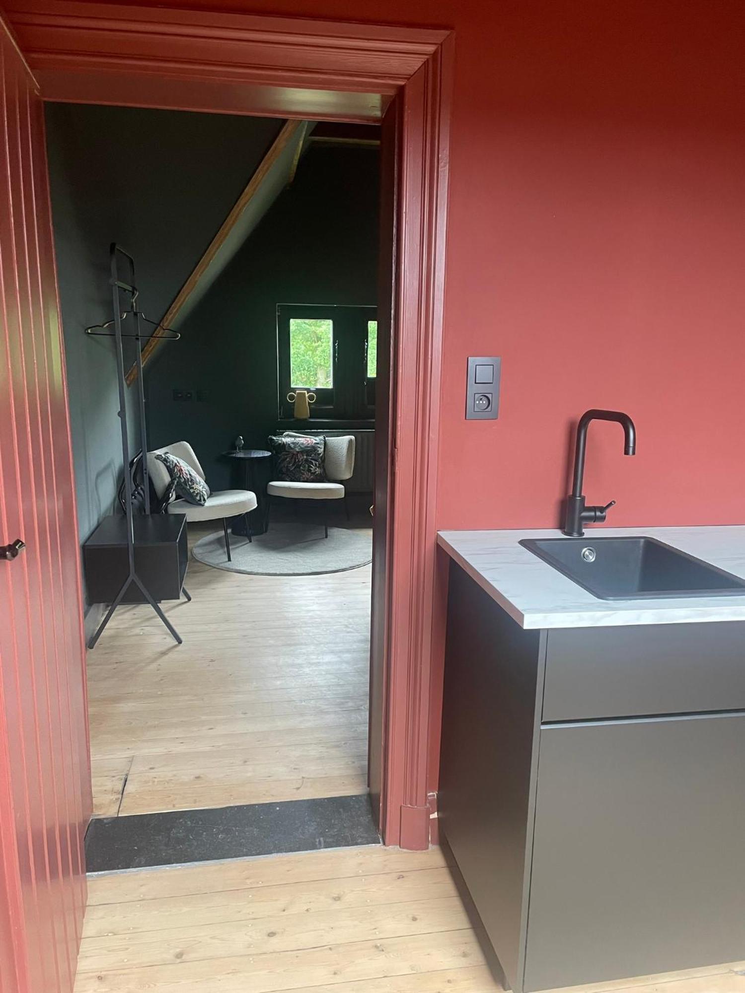 B&B Het Notarishuis - Authentiek Verblijf Nabij Maastricht Voeren Ngoại thất bức ảnh